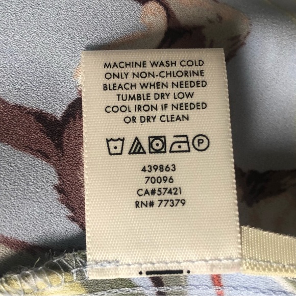 Ann Taylor flowy jungle floral print top size S oversized tie sleeve EUC - Picture 10 of 10